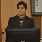 دکتر مهدی باقری هشی دانشیار گروه مدیریت راهبردی دانش دانشگاه عالی دفاع ملی