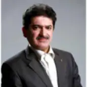 دکتر محمد خدادادی مترجم زاده دانشیار و عضو هیأت علمی گروه عکاسی دانشکده هنرهای تجسمی دانشگاه هنر