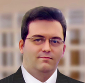 دکتر علیرضا عبدالحسینی خلیق استادیار و عضو هیات علمی دانشکده علوم مالی، مدیریت و کارآفرینی دانشگاه کاشان، دیتا ساینتیست و استراتژیست