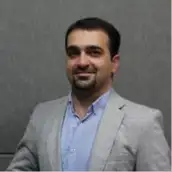 دکتر شهرام دادگستر رئیس پژوهشکده زنبورعسل و گیاهان دارویی پردیس خوانسار دانشگاه اصفهان