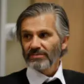 دکتر عباس افتخاری دانشگاه هنر ایران