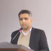 دکتر محمد وارعی عضو هیات علمی گروه حسابداری دانشگاه آزاد اسلامی واحد سقز