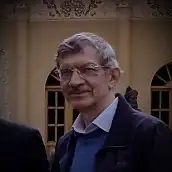 مهندس منصور نجفی مطیعی کارشناس ارشد معماری، دفتر تدوین ضوابط و استانداردها، مرکز تحقیقات راه، مسکن و شهرسازی